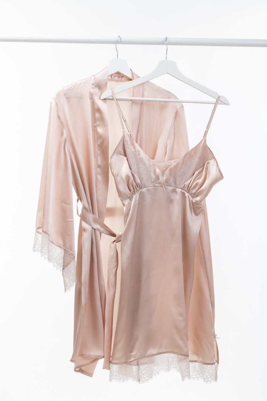 Natural silk robe with lace (nude) - Image 8