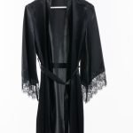 Black natural silk nightgown and robe set - Image 4