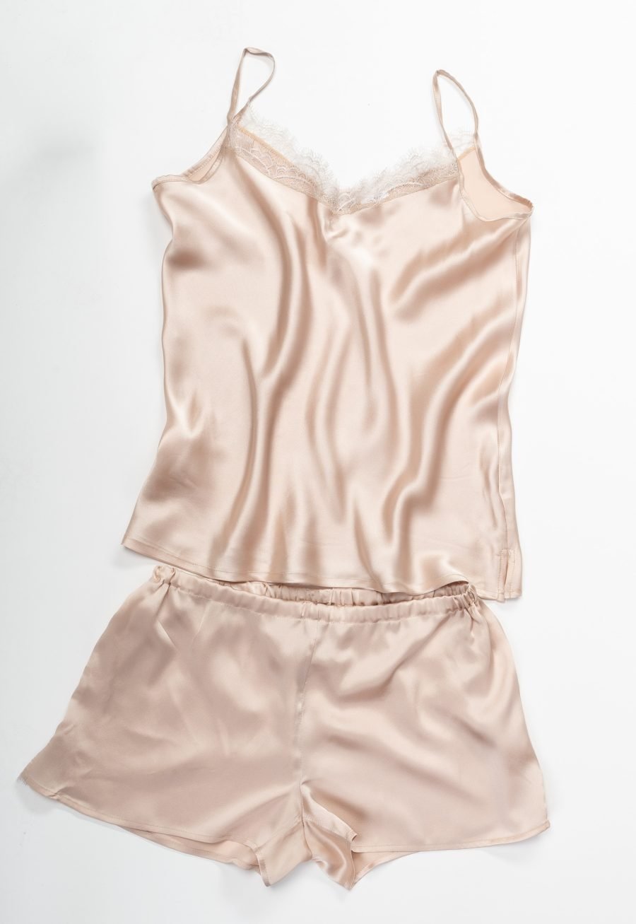 Natural silk set (blouse, shorts, eye mask) - Image 3