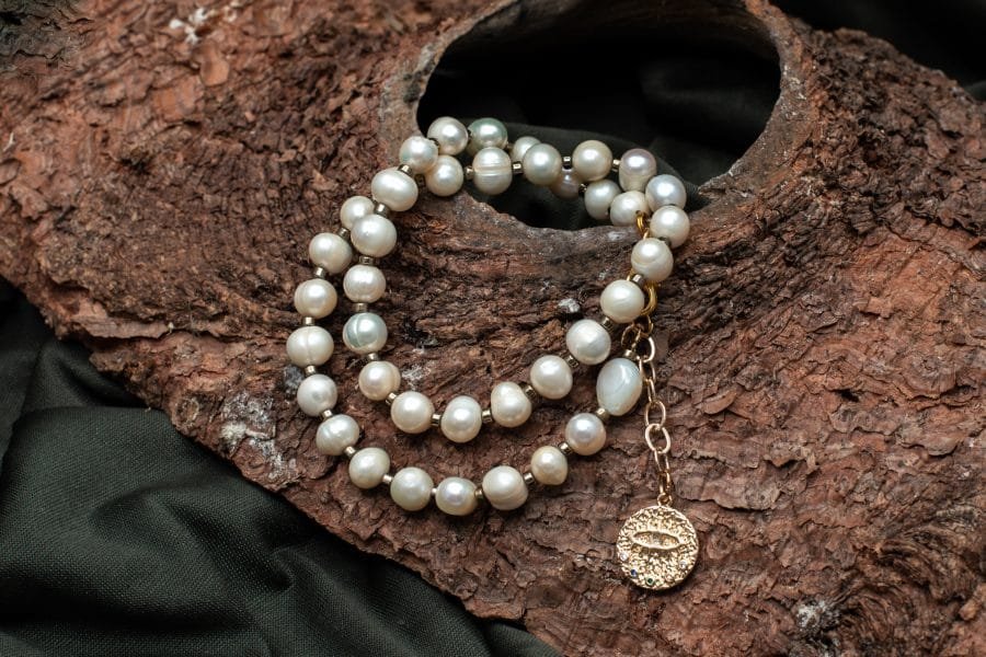 Hand made freshwater pearl necklace