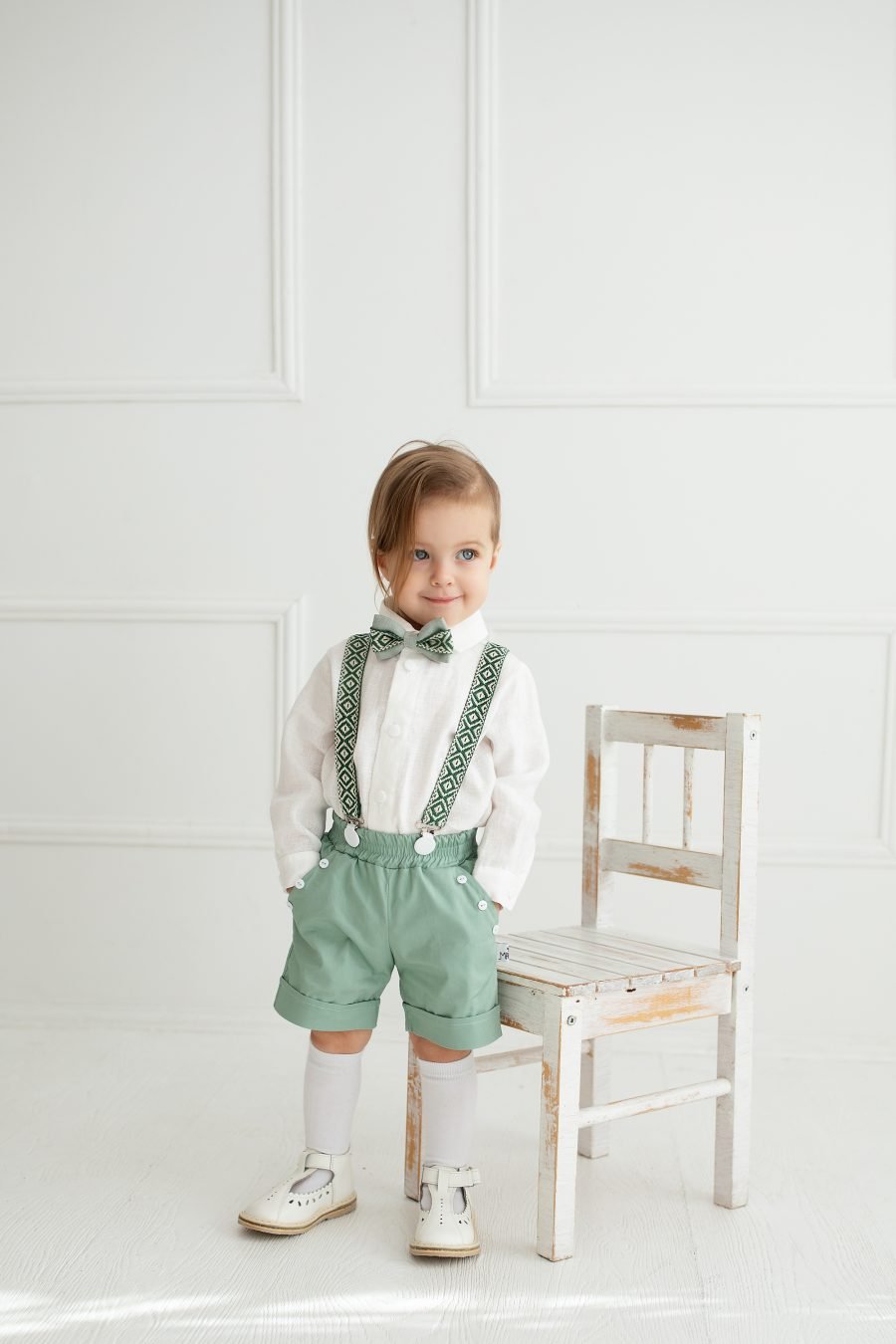 Boy's soft linen suit with national patterns - Image 4