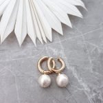 Jewelry set with Japanese cotton pearls - Image 2