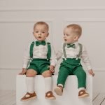 Green linen suit with patterned shoulder straps, bowtie - Image 2