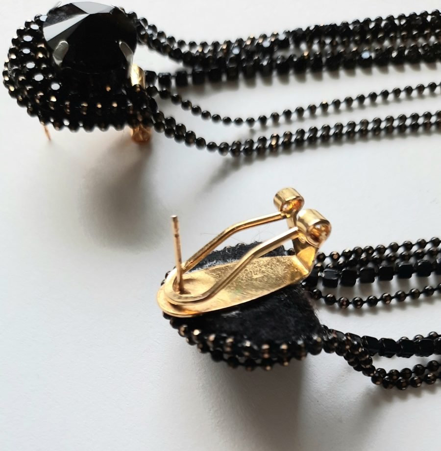 Luxury earrings in black and gold with stripes - Image 7