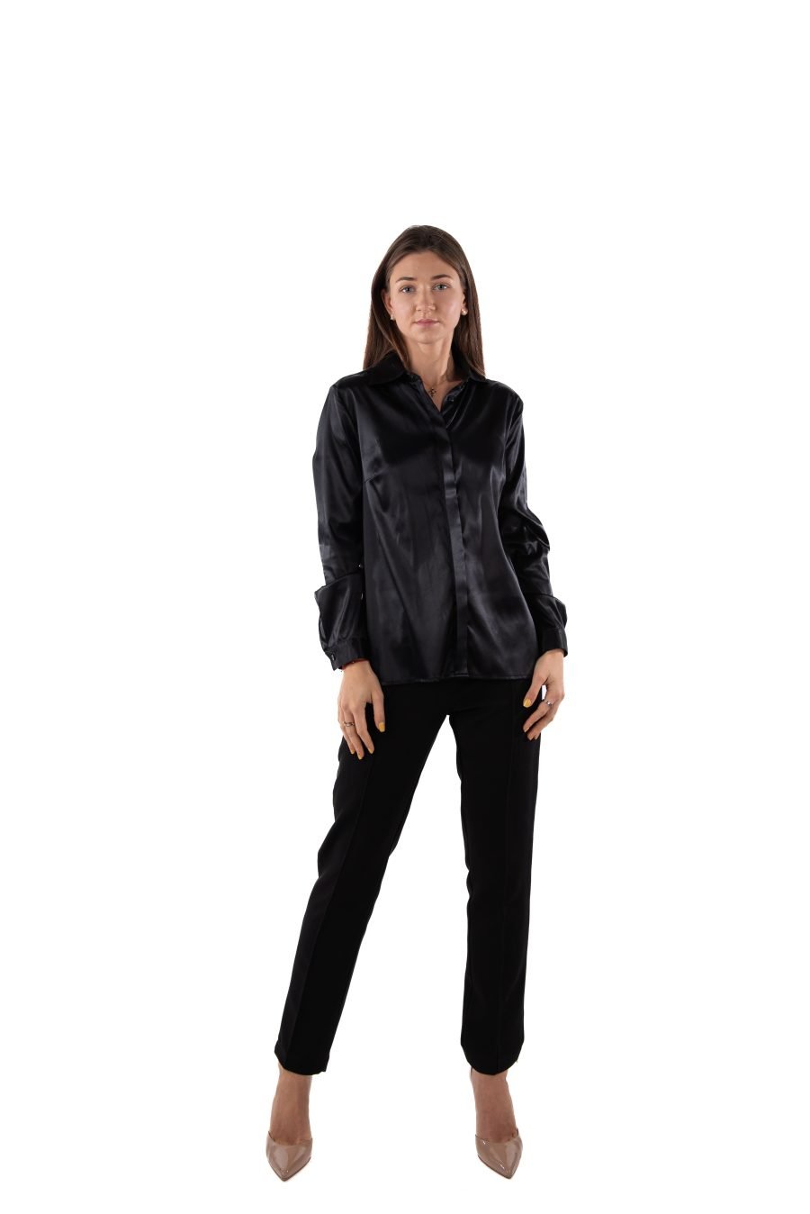 Long-sleeved blouse in natural silk (black) - Image 4