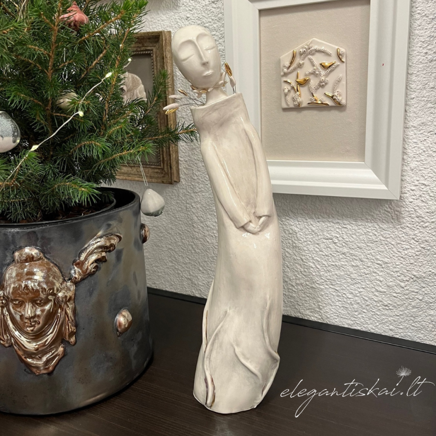 Original handmade angel from white ceramic - Image 2