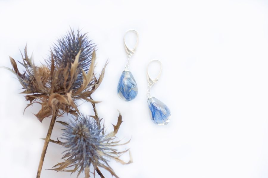 Handmade dangling earrings with cornflowers