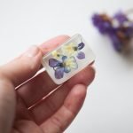 Handmade brooch with real pansies - Image 4