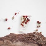 White handmade brooch with strawberries - Image 5