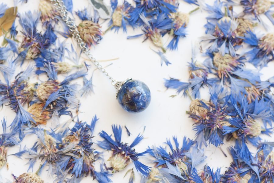 Handmade necklace with real cornflowers - Image 2