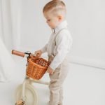 Christening costume with patterned shoulder straps and bowtie - Image 4