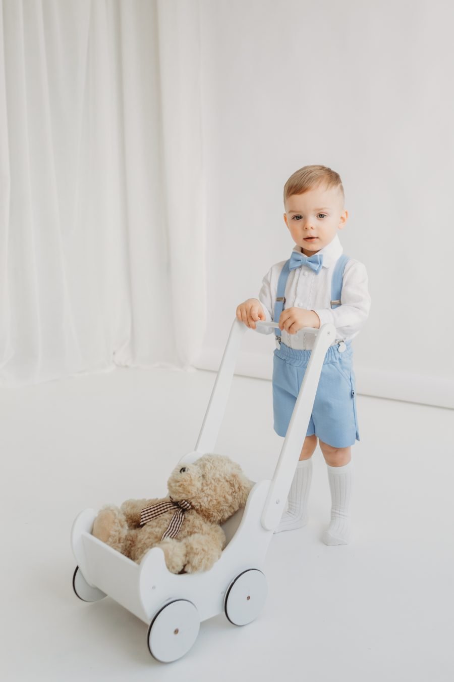 Boy's summer suit with shorts, bowtie - Image 3