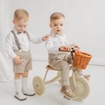 Christening costume with patterned shoulder straps and bowtie - Image 5