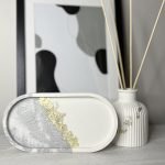 Gift set: tray, vase, incense holder and standing decoration - Image 2
