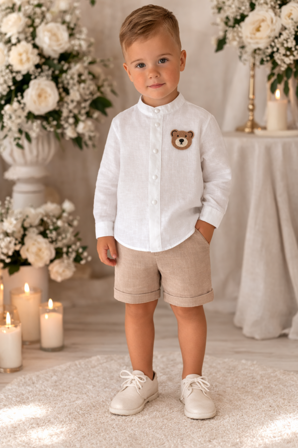 Suit with shorts of your choice of color, white shirt