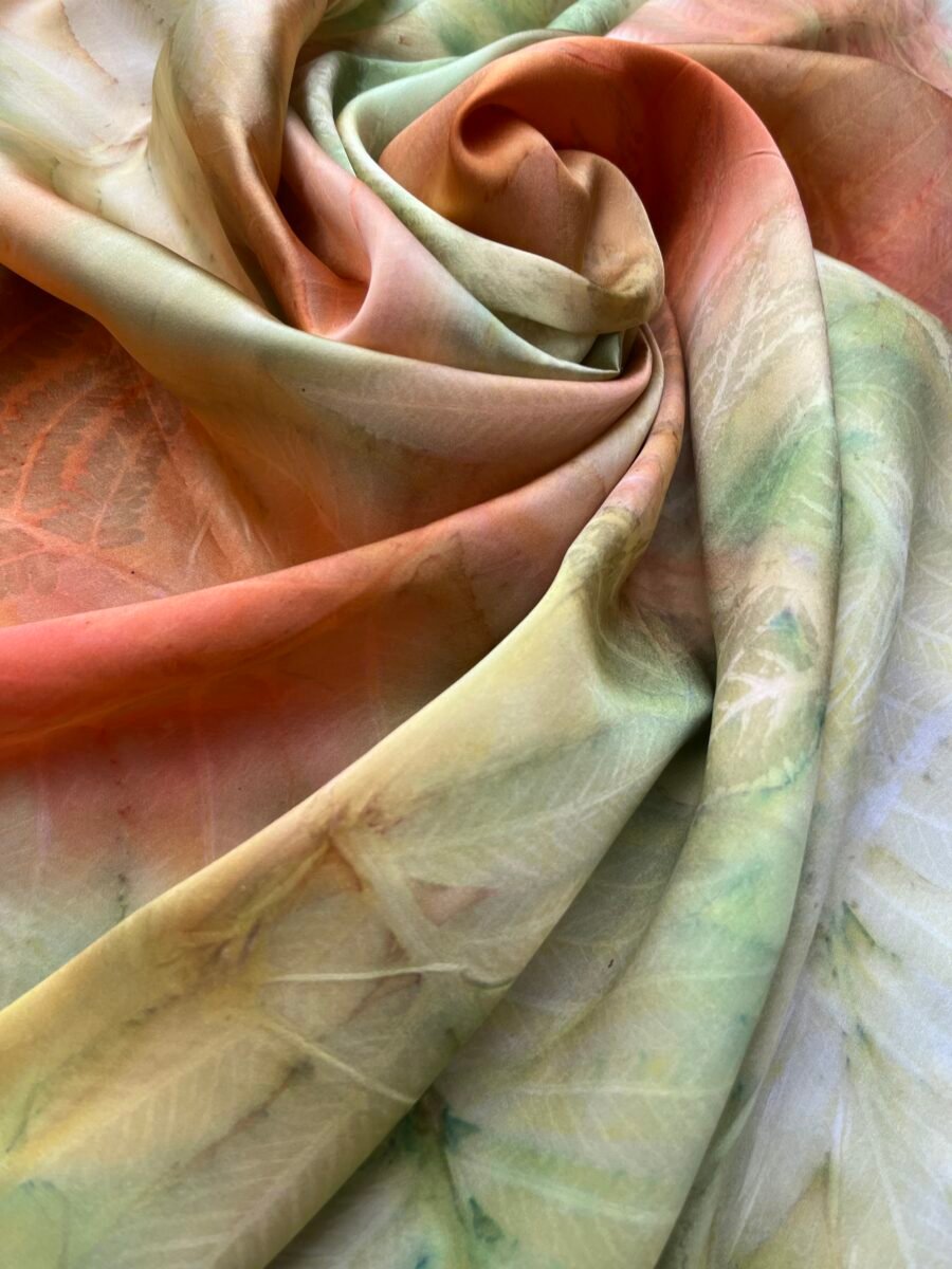 Handmade scarf made of natural silk "Grasshopper music" - Image 3