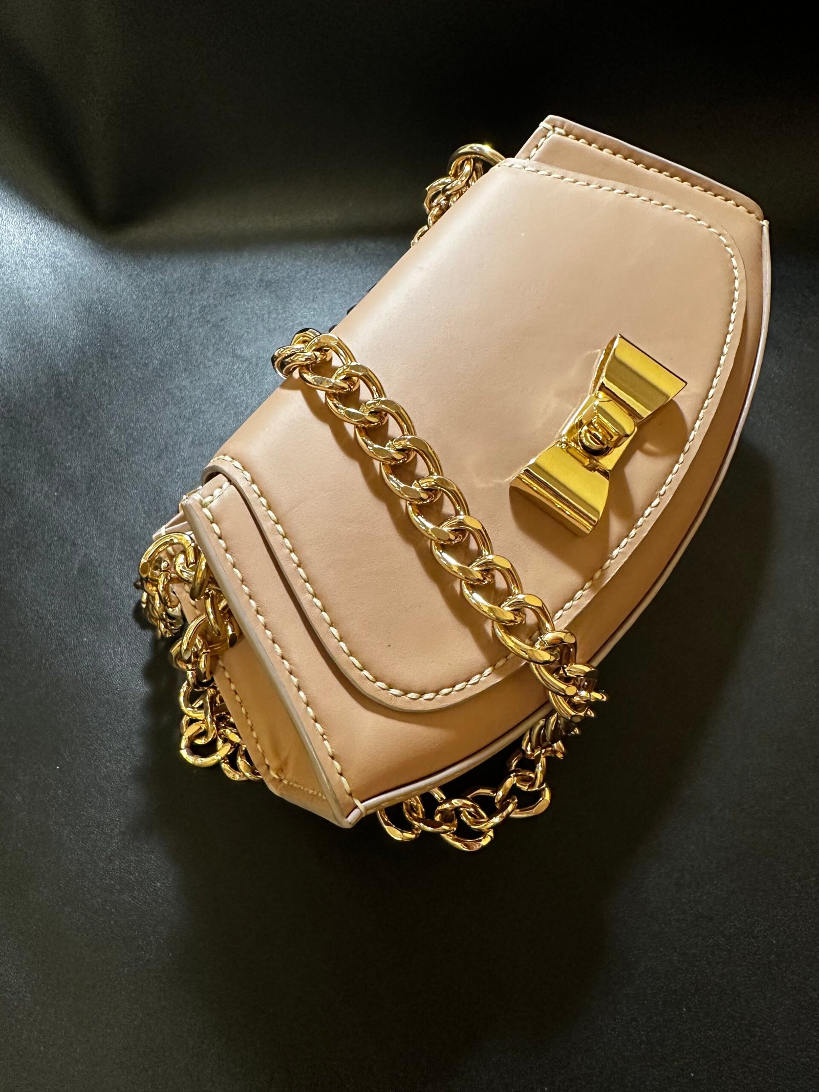 mažos odinės rankinės